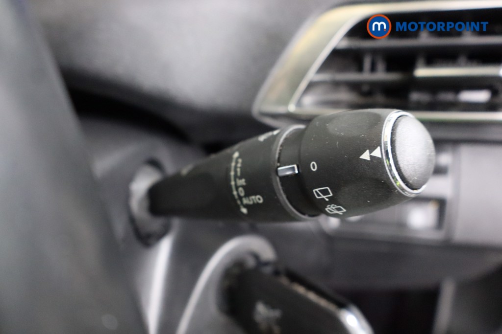 Peugeot 3008 Allure Manual Diesel SUV - Stock Number (1579721) - 16th supplementary image