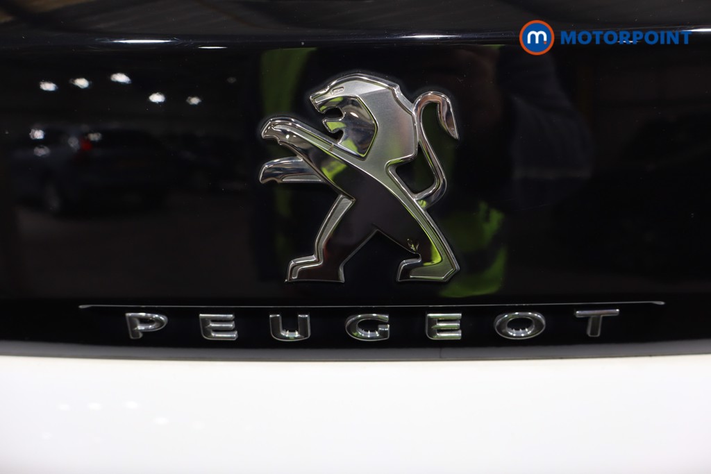 Peugeot 3008 Allure Manual Diesel SUV - Stock Number (1579721) - 32nd supplementary image