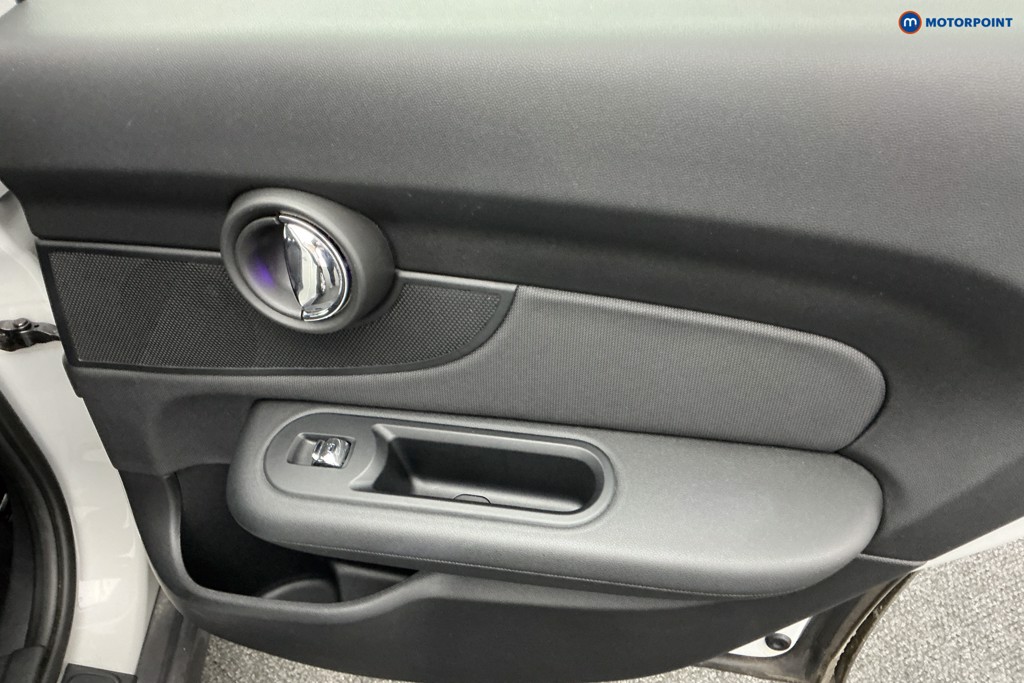 Mini Clubman Cooper Classic Automatic Petrol Estate - Stock Number (1581285) - 23rd supplementary image