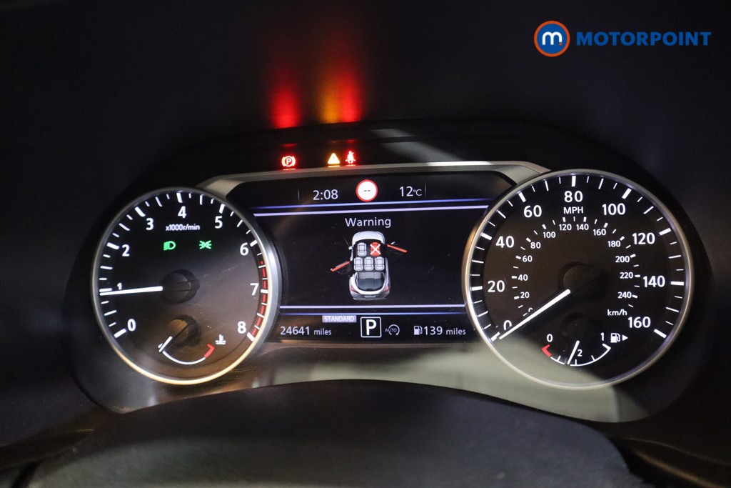 Nissan Juke N-Connecta Automatic Petrol SUV - Stock Number (1581302) - 4th supplementary image