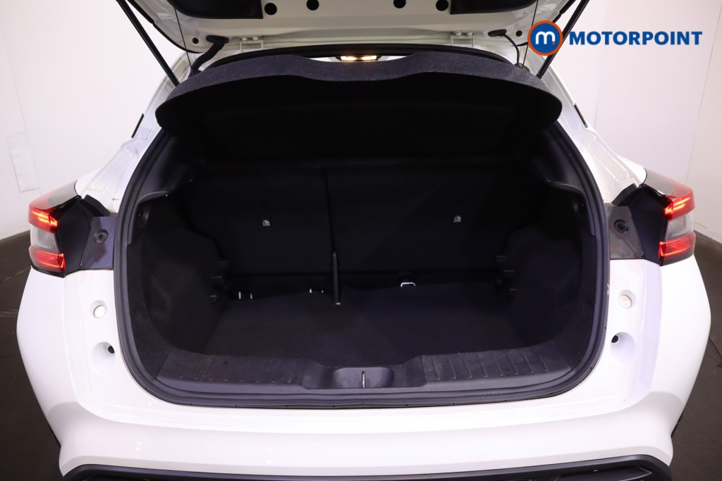 Nissan Juke N-Connecta Automatic Petrol SUV - Stock Number (1581302) - 19th supplementary image