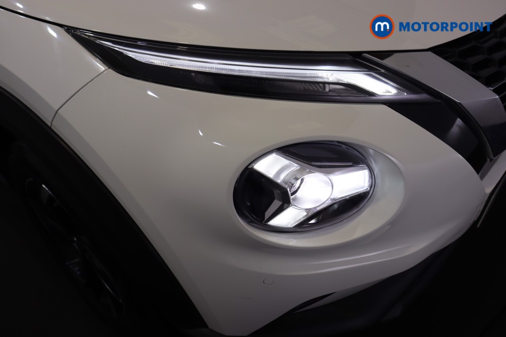 Nissan Juke N-Connecta Automatic Petrol SUV - Stock Number (1581302) - 24th supplementary image