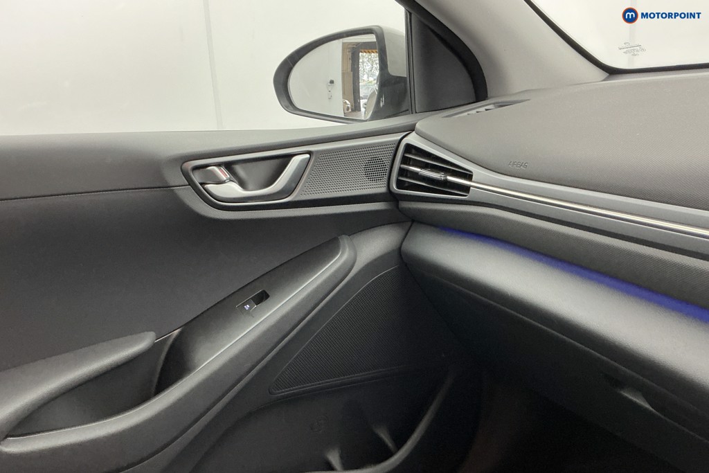Hyundai Ioniq Premium Automatic Petrol-Electric Hybrid Hatchback - Stock Number (1581387) - 17th supplementary image
