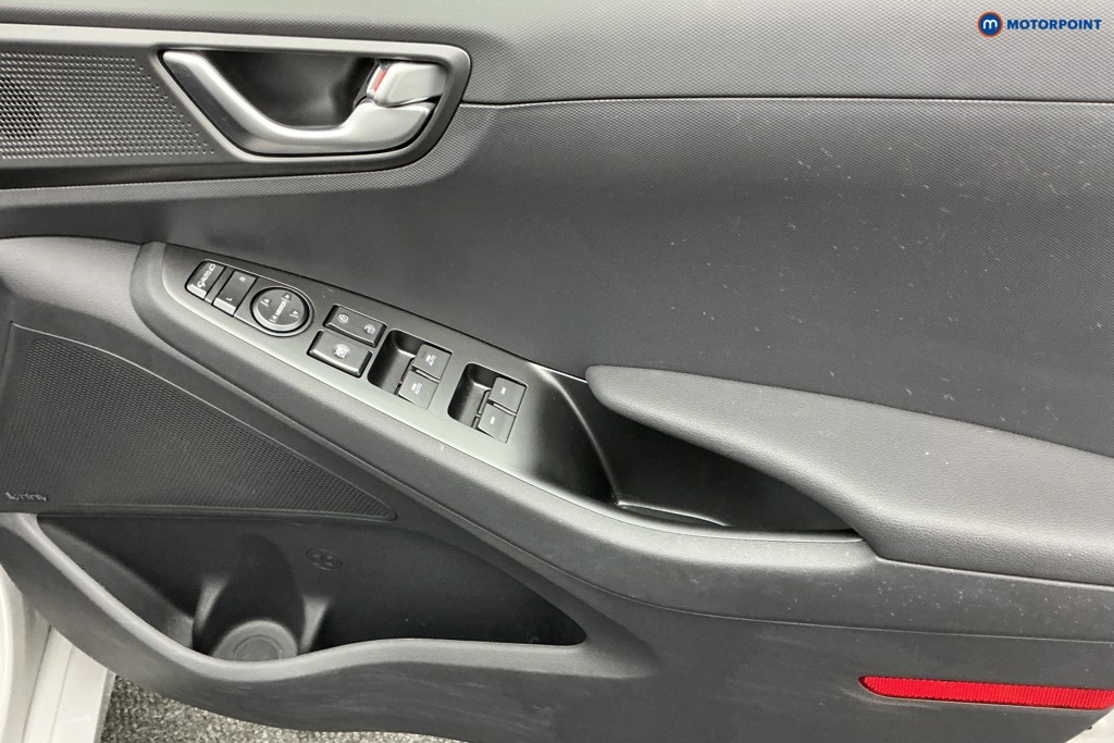 Hyundai Ioniq Premium Automatic Petrol-Electric Hybrid Hatchback - Stock Number (1581387) - 21st supplementary image