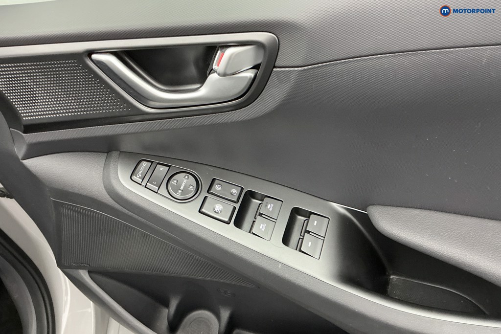 Hyundai Ioniq Premium Automatic Petrol-Electric Hybrid Hatchback - Stock Number (1581387) - 22nd supplementary image
