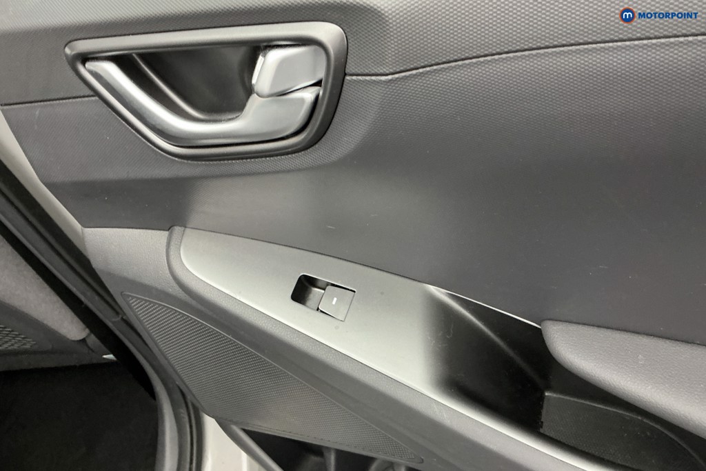 Hyundai Ioniq Premium Automatic Petrol-Electric Hybrid Hatchback - Stock Number (1581387) - 24th supplementary image