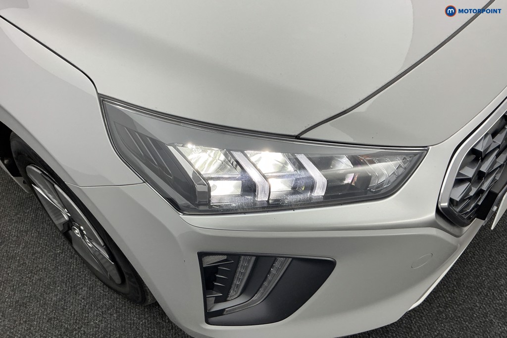 Hyundai Ioniq Premium Automatic Petrol-Electric Hybrid Hatchback - Stock Number (1581387) - 25th supplementary image