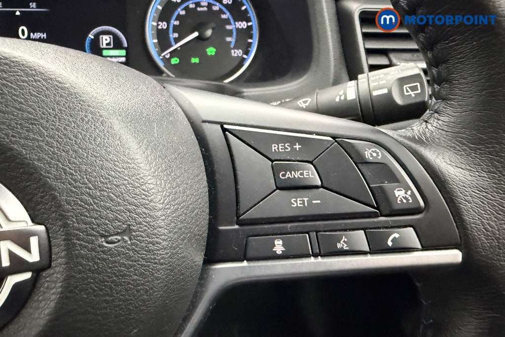 Nissan Leaf N-Connecta Automatic Electric Hatchback - Stock Number (1581932) - 15th supplementary image