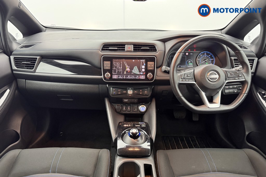 Nissan Leaf N-Connecta Automatic Electric Hatchback - Stock Number (1581932) - 1st supplementary image