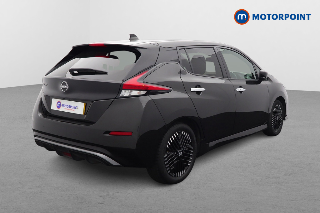 Nissan Leaf N-Connecta Automatic Electric Hatchback - Stock Number (1581932) - Drivers side rear corner