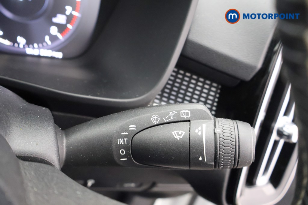 Volvo Xc40 R Design Manual Petrol SUV - Stock Number (1582366) - 6th supplementary image