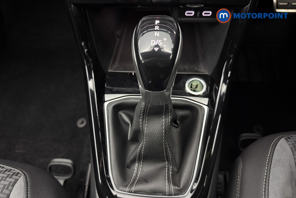 Volkswagen T-Cross R-Line Automatic Petrol SUV - Stock Number (1582597) - 7th supplementary image