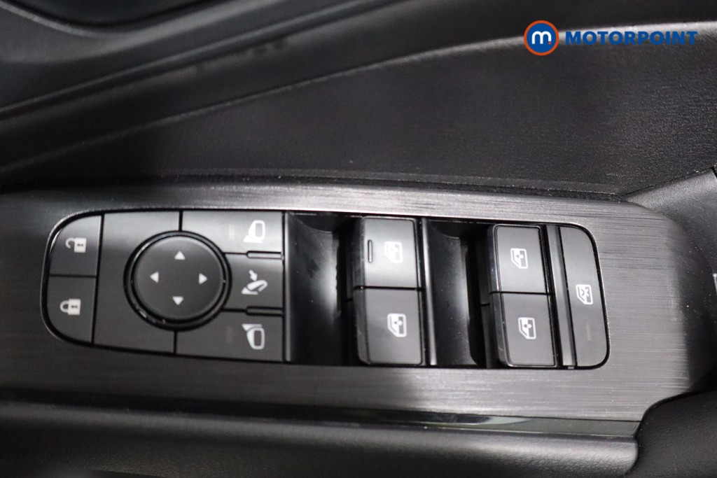 Nissan Qashqai Acenta Premium Manual Petrol SUV - Stock Number (1582797) - 17th supplementary image