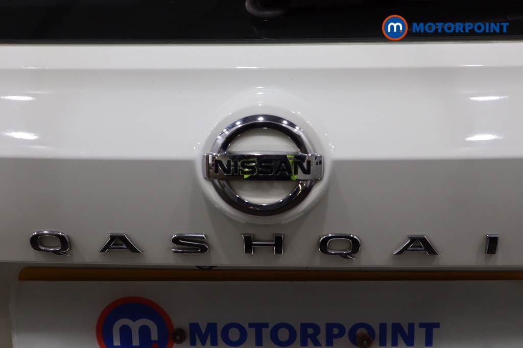 Nissan Qashqai Acenta Premium Manual Petrol SUV - Stock Number (1582797) - 30th supplementary image