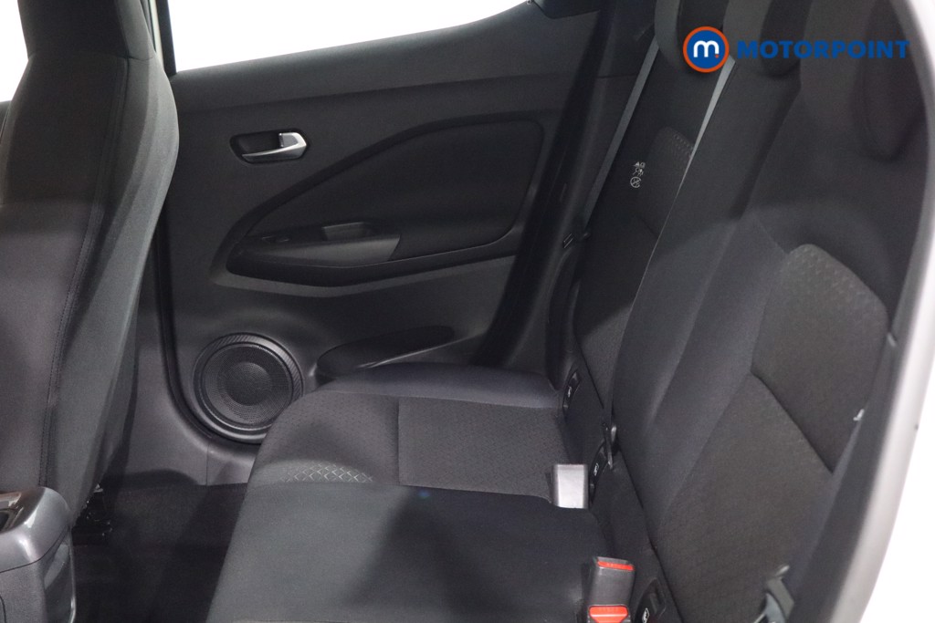 Nissan Juke Acenta Manual Petrol SUV - Stock Number (1582809) - 5th supplementary image