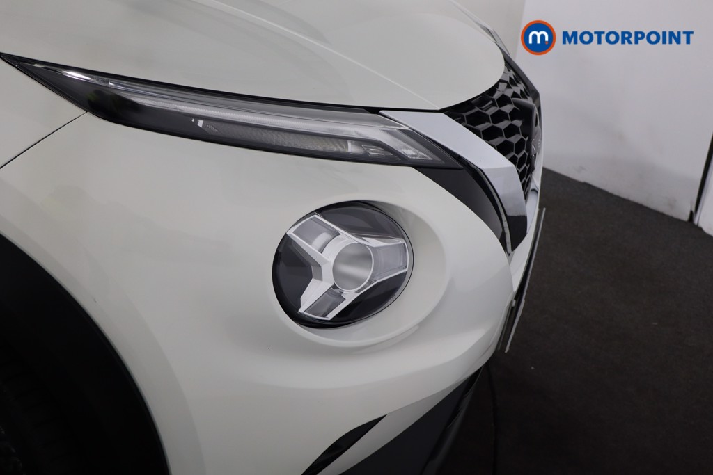 Nissan Juke Acenta Manual Petrol SUV - Stock Number (1582809) - 32nd supplementary image