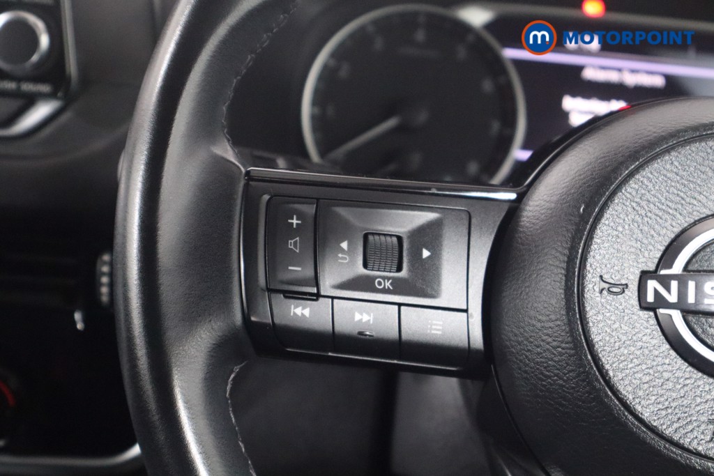 Nissan Qashqai Acenta Premium Manual Petrol SUV - Stock Number (1582815) - 7th supplementary image