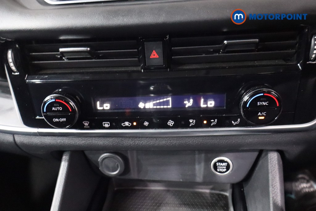 Nissan Qashqai Acenta Premium Manual Petrol SUV - Stock Number (1582815) - 16th supplementary image
