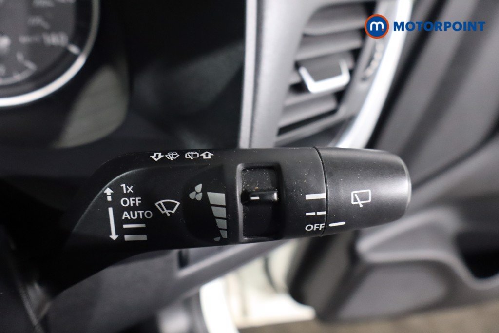 Nissan Qashqai Acenta Premium Manual Petrol SUV - Stock Number (1582815) - 18th supplementary image