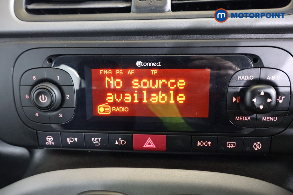 Fiat Panda Waze Manual Petrol Hatchback - Stock Number (1582931) - 6th supplementary image