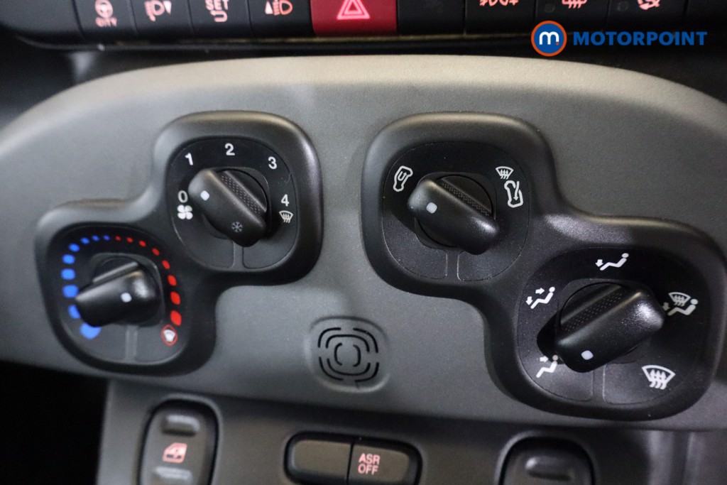 Fiat Panda Waze Manual Petrol Hatchback - Stock Number (1582931) - 7th supplementary image
