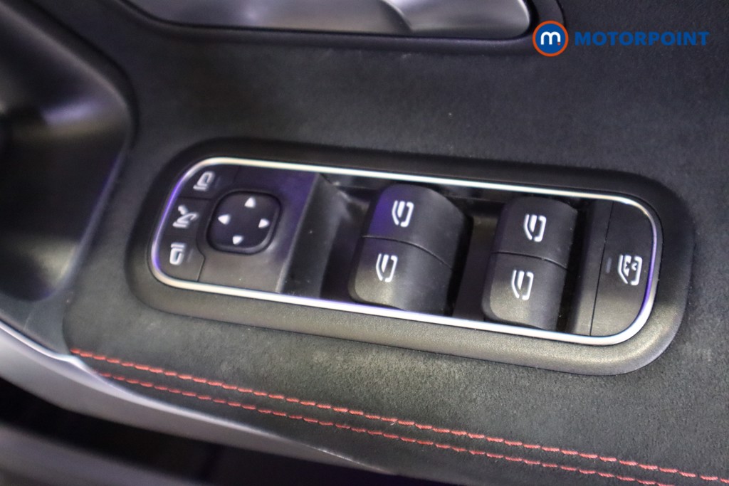 Mercedes-Benz A Class Amg Line Automatic Diesel Hatchback - Stock Number (1583383) - 11th supplementary image