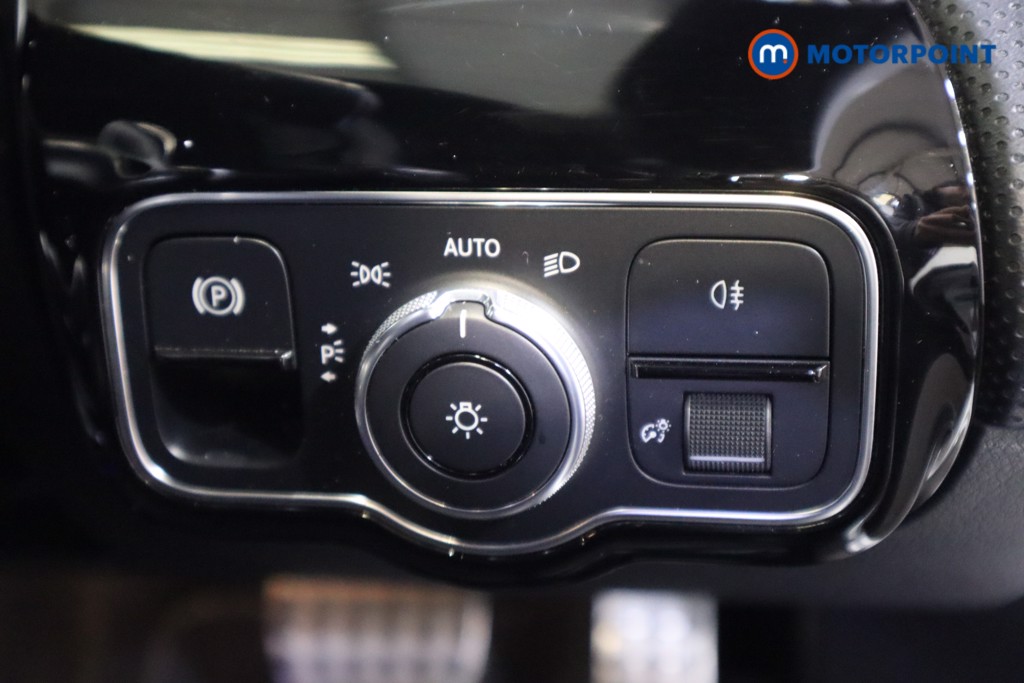 Mercedes-Benz A Class Amg Line Automatic Diesel Hatchback - Stock Number (1583383) - 13th supplementary image