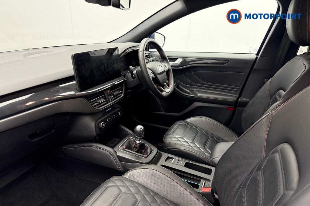 Ford Focus St-Line Vignale Manual Petrol Hatchback - Stock Number (1583441) - 3rd supplementary image