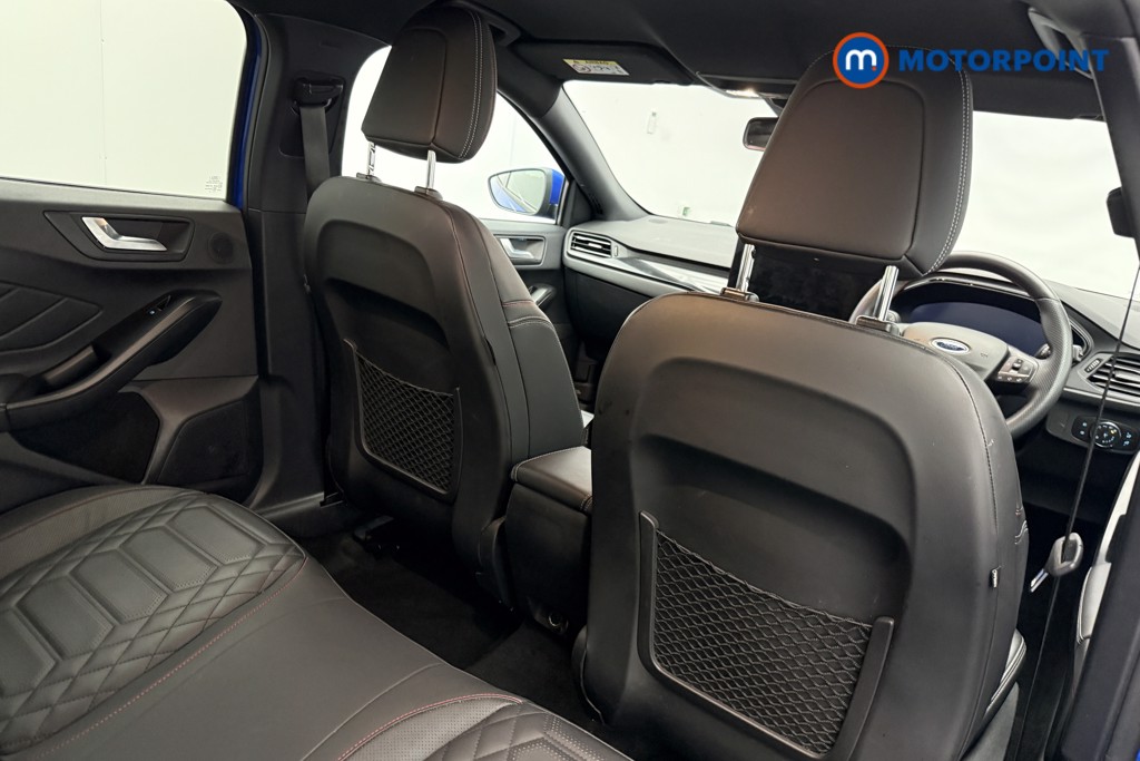 Ford Focus St-Line Vignale Manual Petrol Hatchback - Stock Number (1583441) - 9th supplementary image