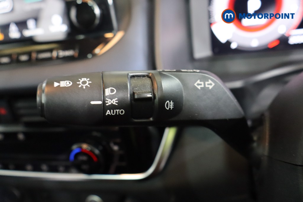 Nissan Qashqai Tekna Automatic Petrol SUV - Stock Number (1583468) - 17th supplementary image