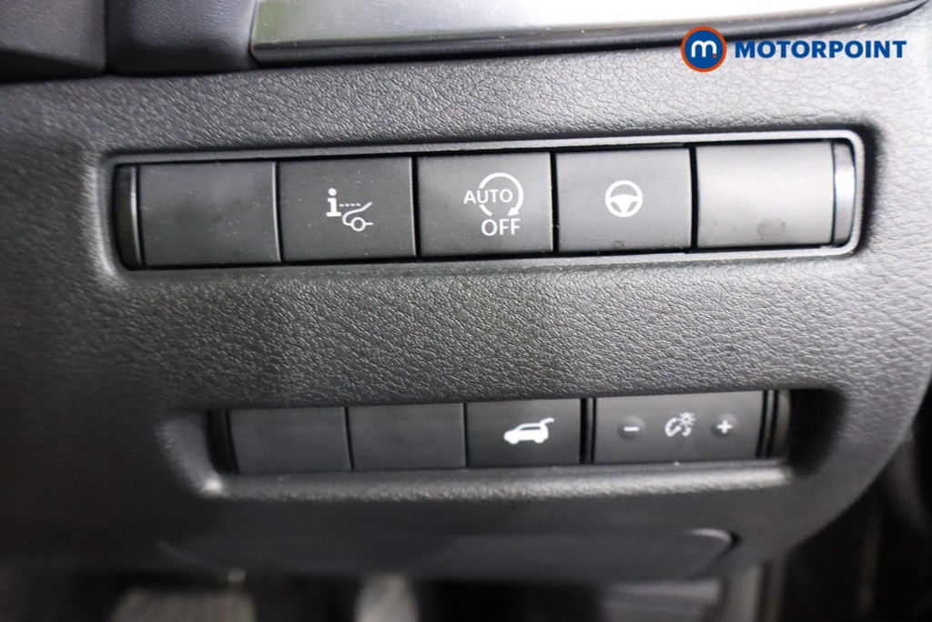 Nissan Qashqai Tekna Automatic Petrol SUV - Stock Number (1583468) - 19th supplementary image