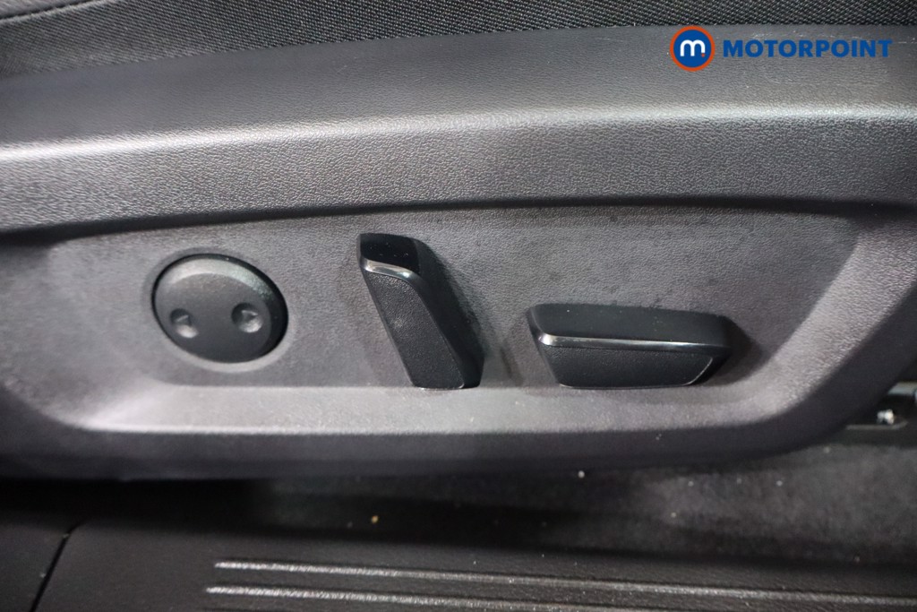 Nissan Qashqai Tekna Automatic Petrol SUV - Stock Number (1583468) - 21st supplementary image