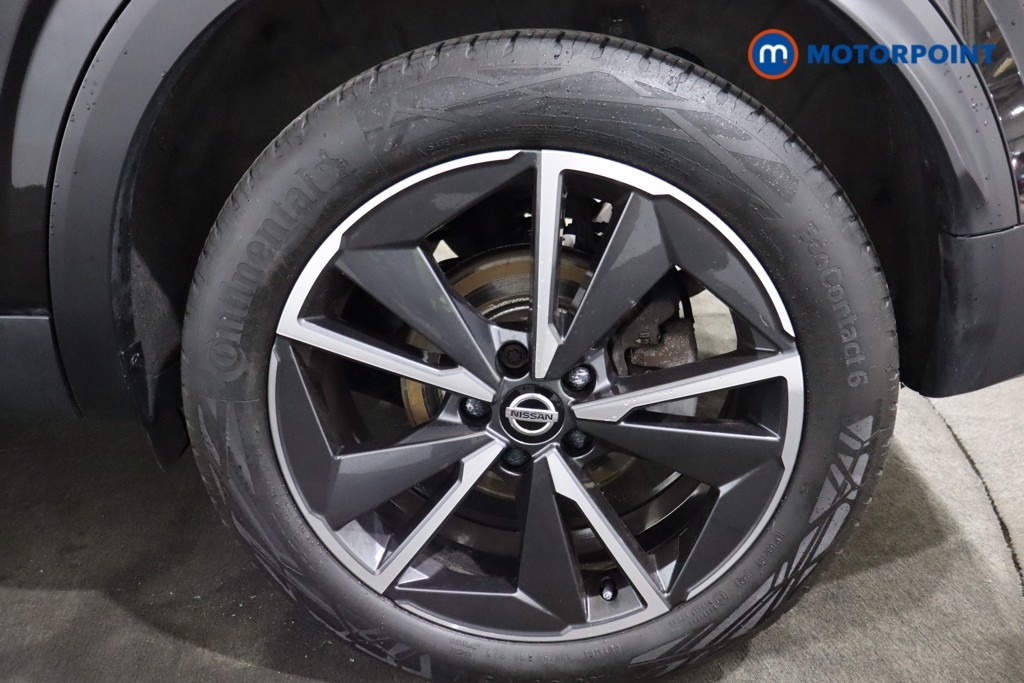 Nissan Qashqai Tekna Automatic Petrol SUV - Stock Number (1583468) - 33rd supplementary image
