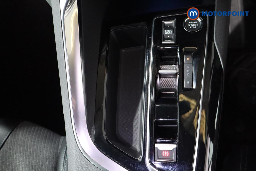 Peugeot 3008 Allure Automatic Petrol Plug-In Hybrid SUV - Stock Number (1583585) - 14th supplementary image