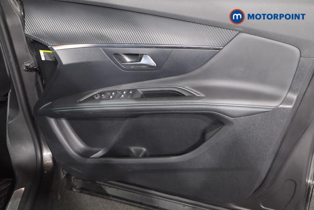 Peugeot 3008 Allure Automatic Petrol Plug-In Hybrid SUV - Stock Number (1583585) - 1st supplementary image