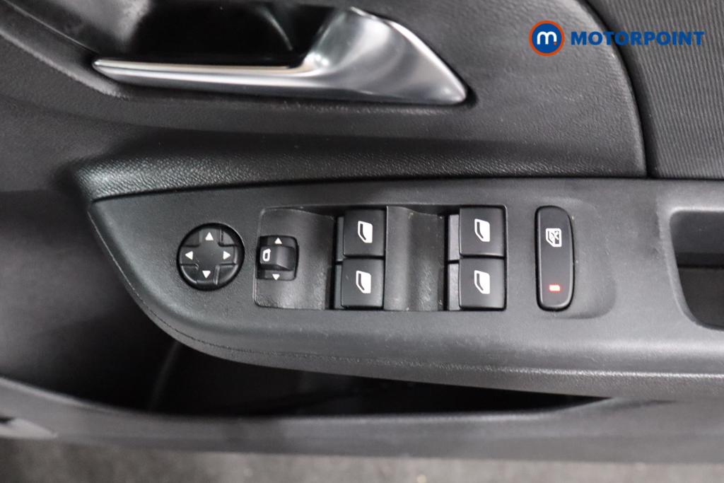 Vauxhall Corsa Design Manual Petrol Hatchback - Stock Number (1583598) - 2nd supplementary image