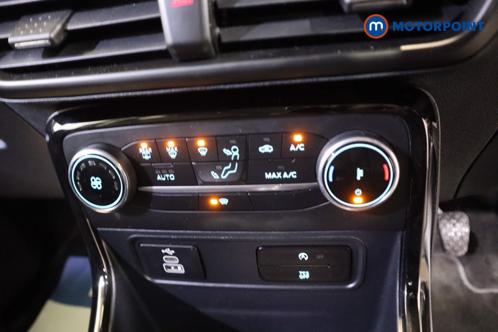 Ford Ecosport Active Manual Petrol SUV - Stock Number (1584094) - 6th supplementary image