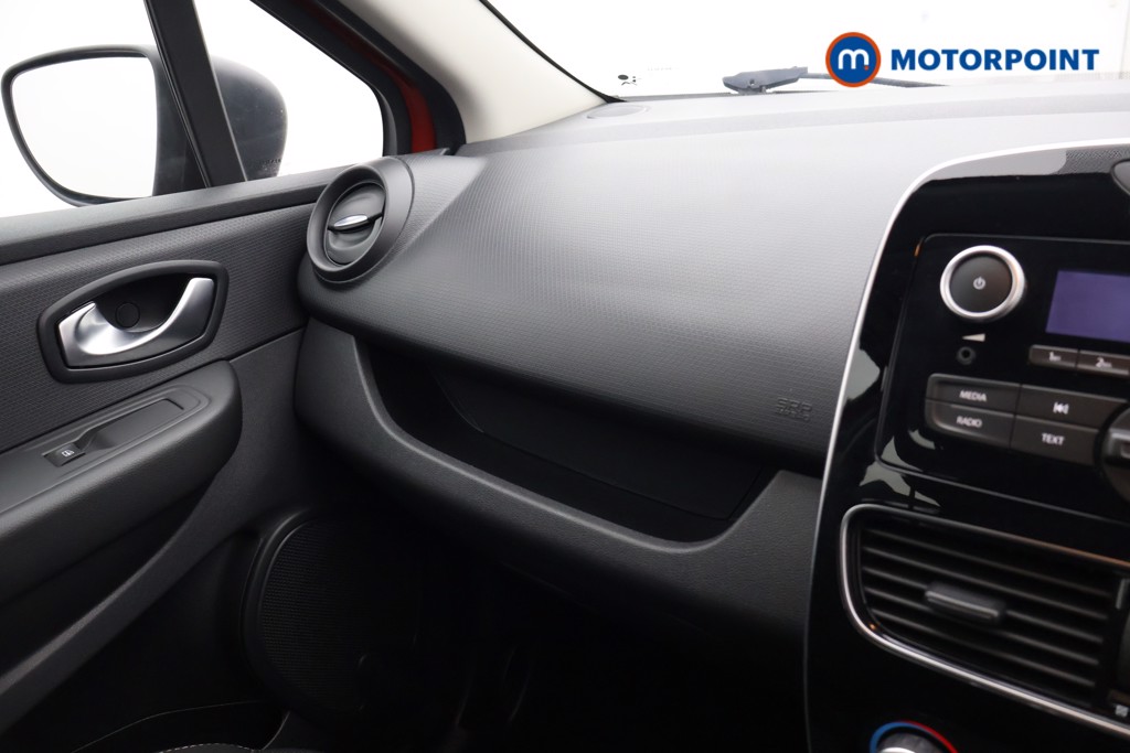 Renault Clio Play Manual Diesel Hatchback - Stock Number (1584516) - 10th supplementary image