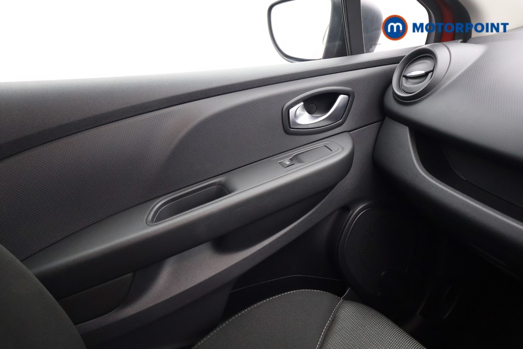 Renault Clio Play Manual Diesel Hatchback - Stock Number (1584516) - 11th supplementary image