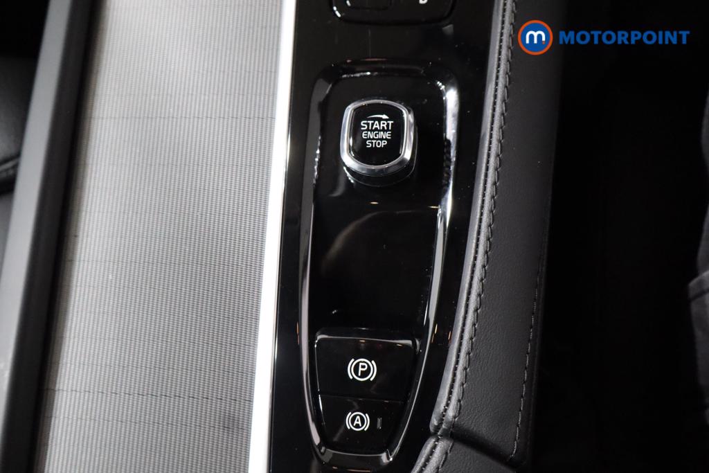 Volvo Xc90 Core Automatic Petrol SUV - Stock Number (1584644) - 7th supplementary image