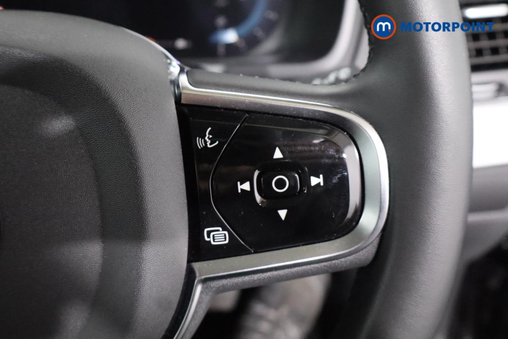 Volvo Xc90 Core Automatic Petrol SUV - Stock Number (1584644) - 9th supplementary image