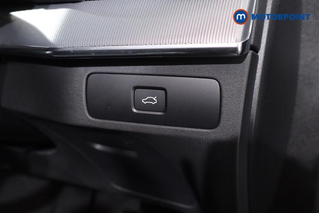 Volvo Xc90 Core Automatic Petrol SUV - Stock Number (1584644) - 31st supplementary image