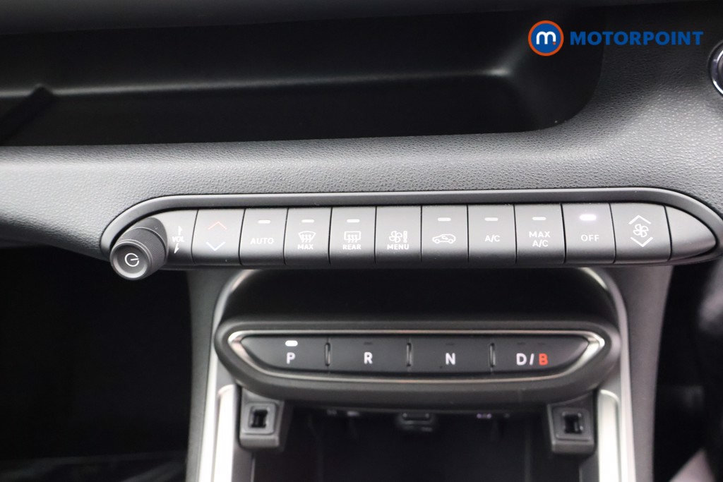 Jeep Avenger Summit Automatic Electric SUV - Stock Number (1584676) - 10th supplementary image