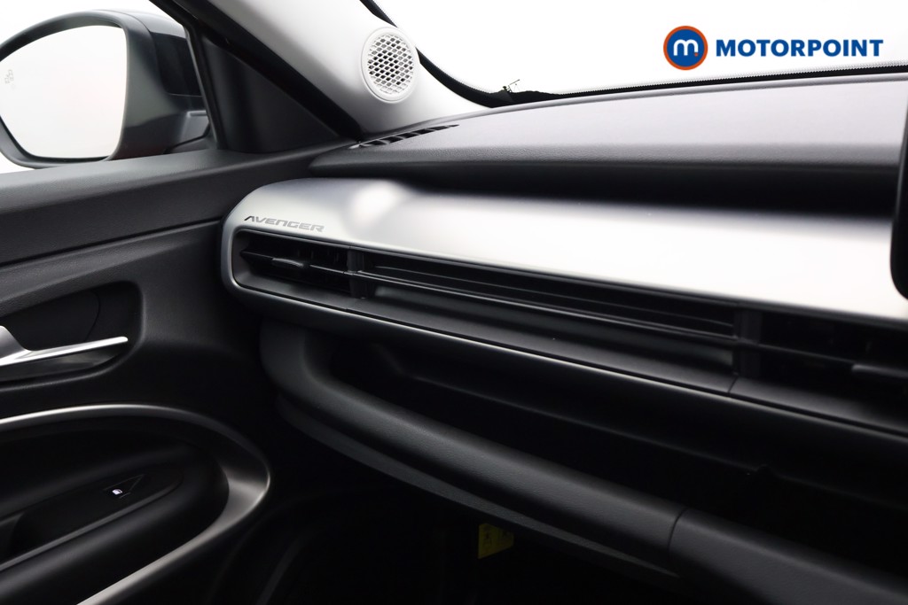 Jeep Avenger Summit Automatic Electric SUV - Stock Number (1584676) - 12th supplementary image