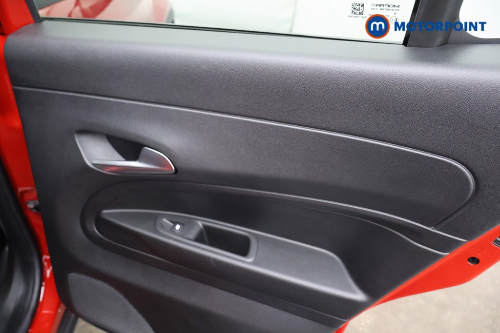 Jeep Avenger Summit Automatic Electric SUV - Stock Number (1584676) - 20th supplementary image