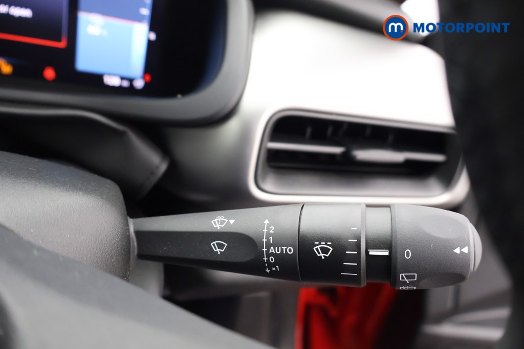 Jeep Avenger Summit Automatic Electric SUV - Stock Number (1584678) - 6th supplementary image