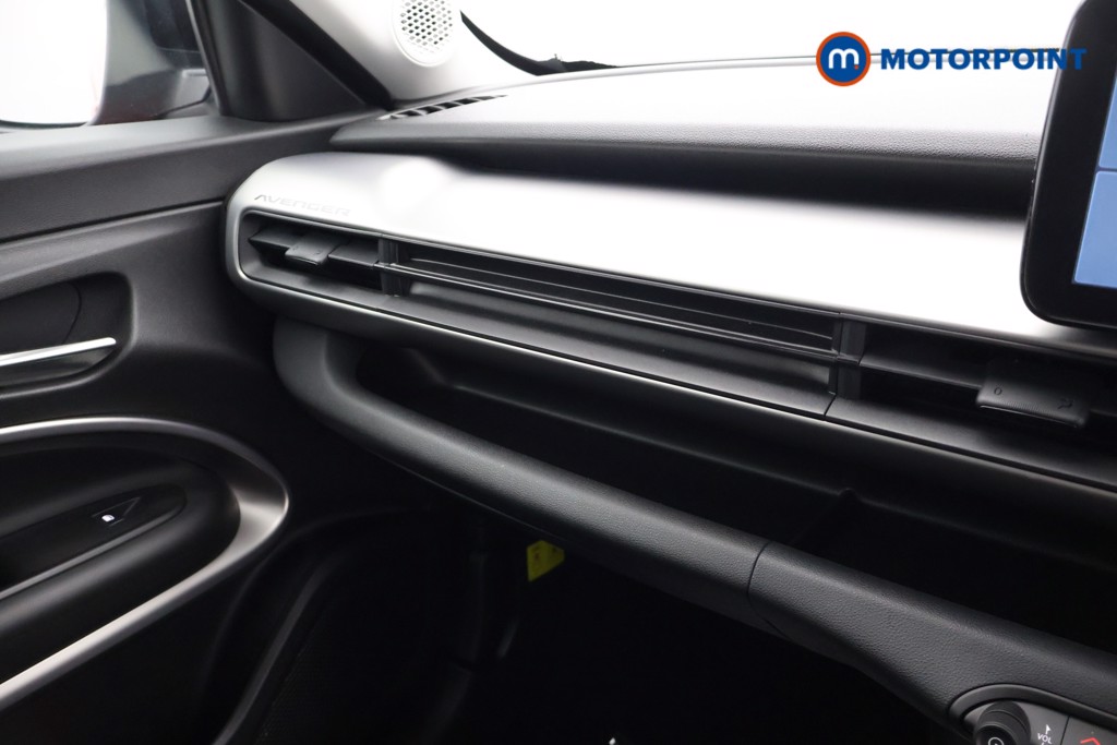 Jeep Avenger Summit Automatic Electric SUV - Stock Number (1584678) - 11th supplementary image