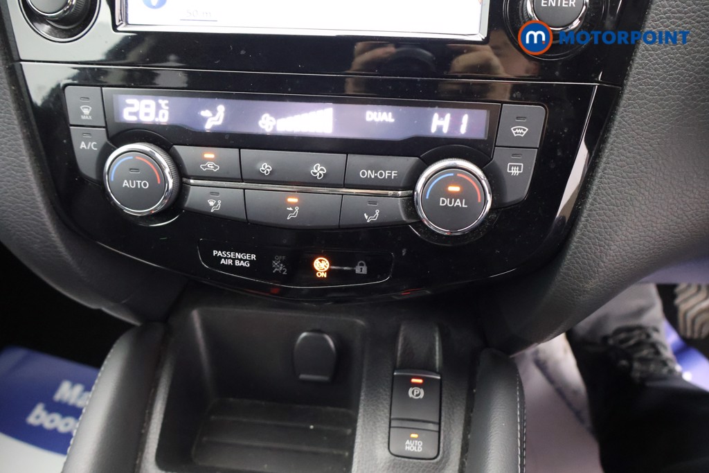 Nissan Qashqai Tekna Manual Petrol SUV - Stock Number (1584745) - 10th supplementary image