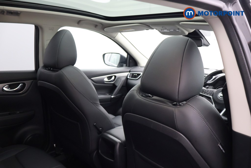 Nissan Qashqai Tekna Manual Petrol SUV - Stock Number (1584745) - 19th supplementary image