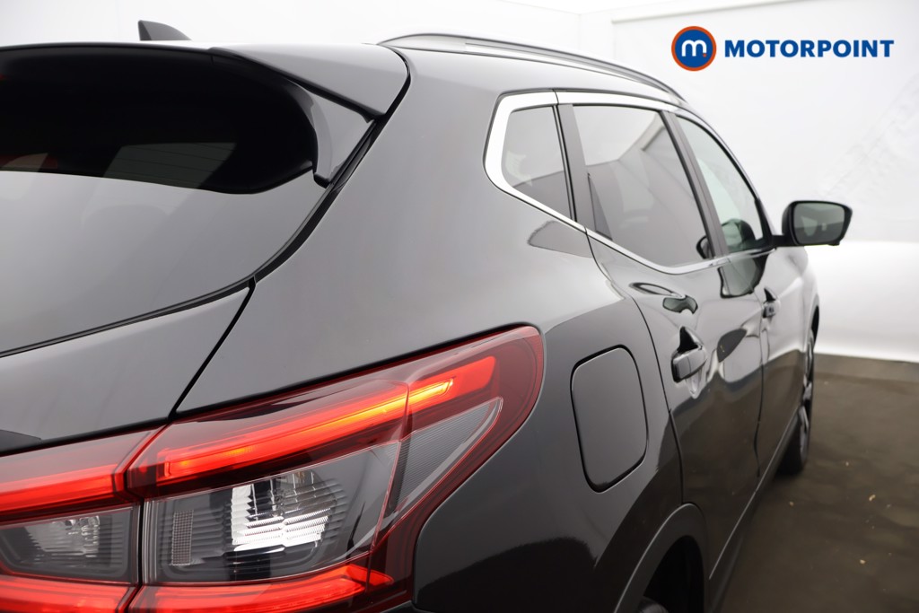 Nissan Qashqai Tekna Manual Petrol SUV - Stock Number (1584745) - 27th supplementary image